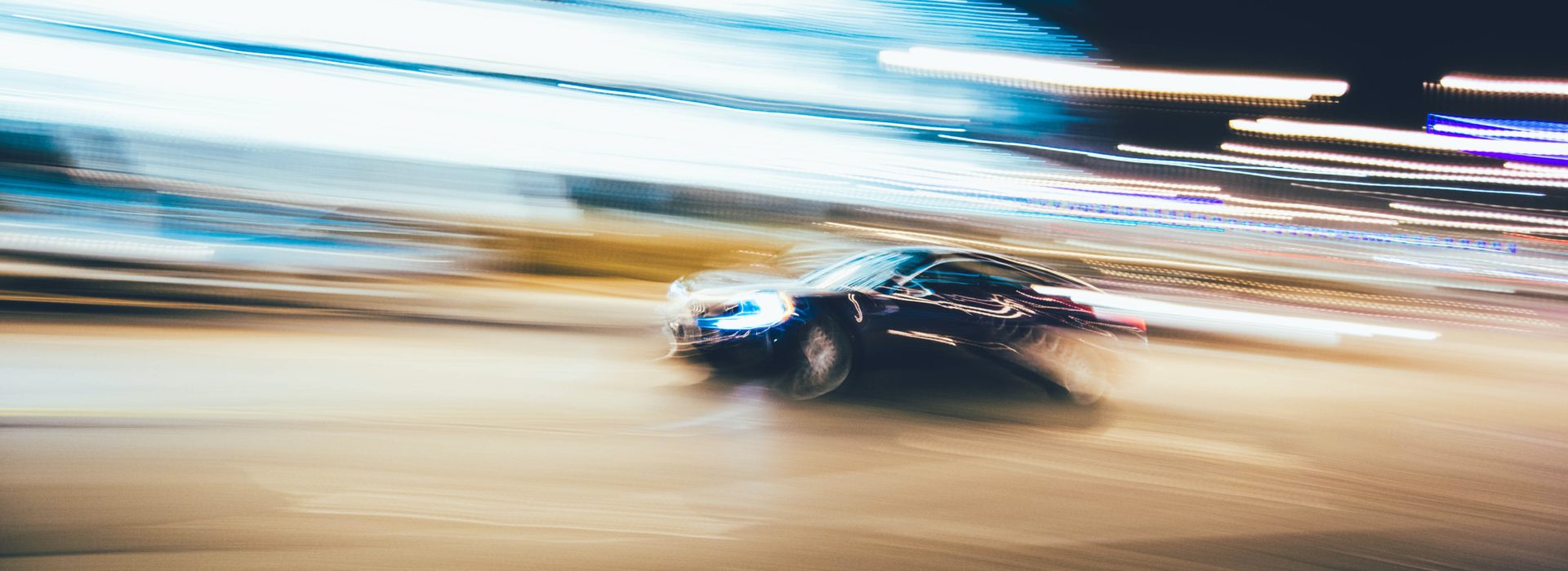 Wyjazdy integracyjne, imprezy firmowe i prywatne na torze wyścigowym – jakie atrakcje Cię tam czekają? Wyjazdy integracyjne, imprezy firmowe i prywatne na torze wyścigowym – jakie atrakcje Cię tam czekają?
